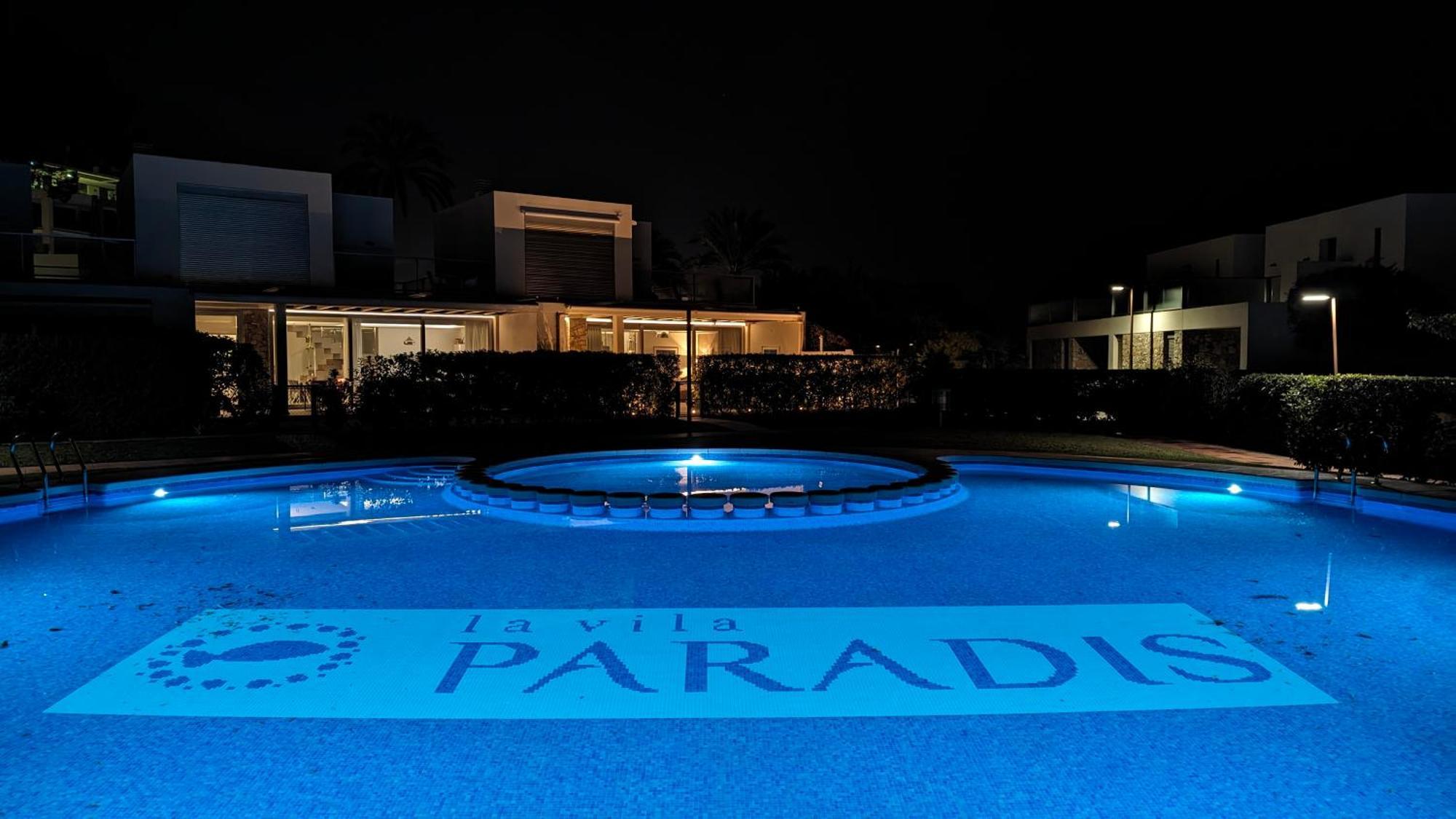 Paradise Beachfront Luxury Villa Вилахойоса Екстериор снимка